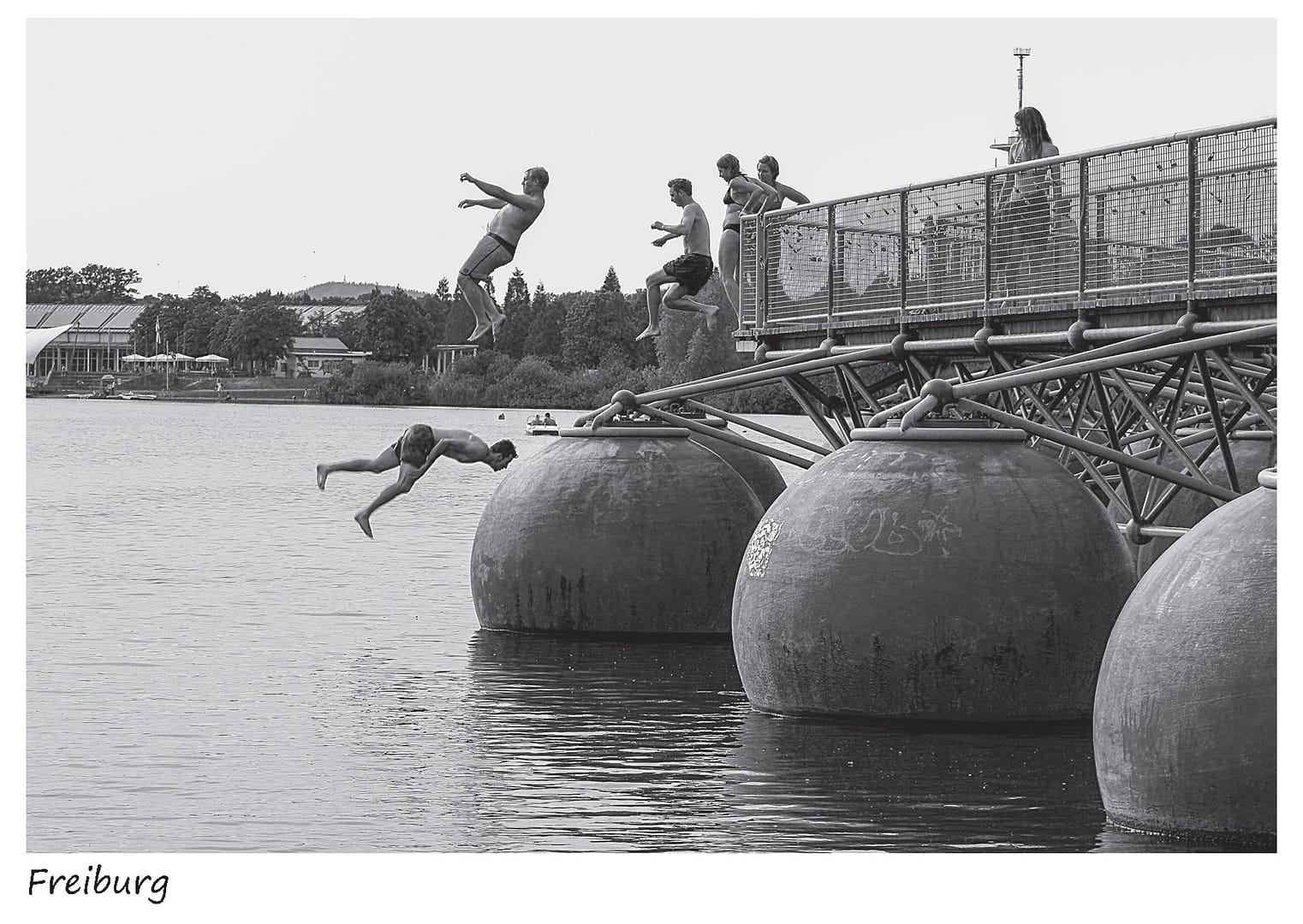 Flugkörper im Seepark